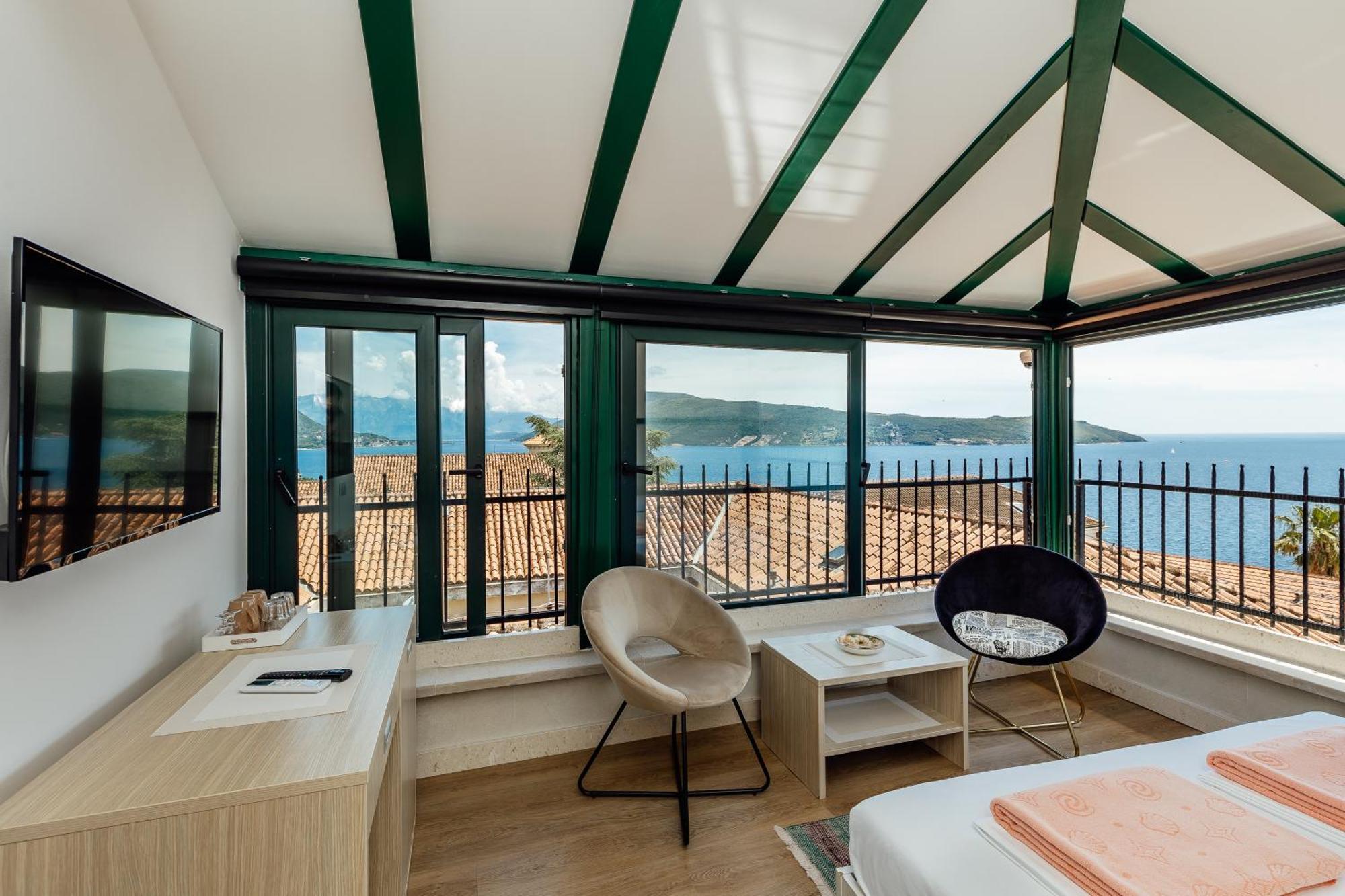 Stari Grad 3* Herceg Novi